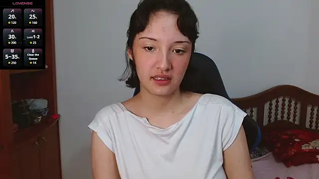 alexaa08 online show from 09-28-25, 04:12