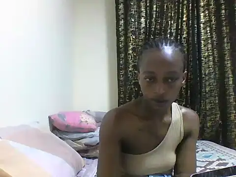 Petite doll20 online show from 01-08-26, 10:28