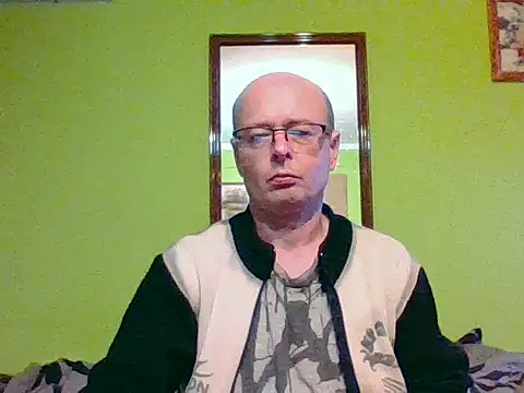 Tiger202441 online show from 03-15-26, 07:09