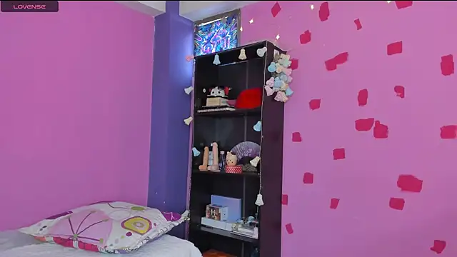 kittyzenn online show from 01-15-25, 04:11