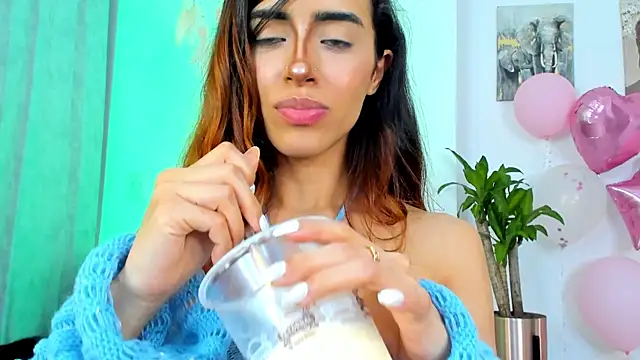 StormiRusso online show from 02-07-25, 08:22