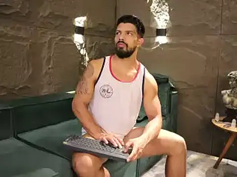 Snapshot of DannSaenz chatting on 03-12-25, 10:17 DannSaenz online show from 03-12-25, 10:17