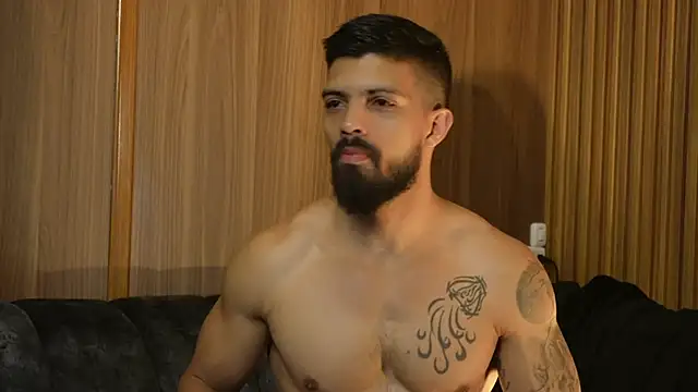 Snapshot of DannSaenz chatting on 09-30-25, 12:54 DannSaenz online show from 09-30-25, 12:54