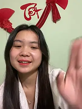 Snapshot of Maeve2k5 chatting on 02-02-25, 03:21 Maeve2k5 online show from 02-02-25, 03:21