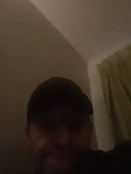 Snapshot of Bendmeovrrr chatting on 02-24-26, 11:36 Bendmeovrrr online show from 02-24-26, 11:36