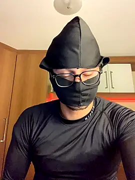 Eggsyapel online show from 10-16-25, 05:30