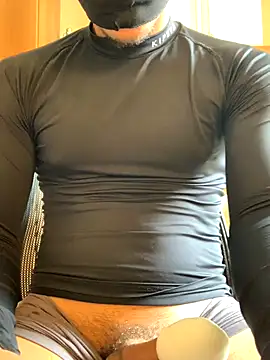 Eggsyapel online show from 10-30-25, 03:57