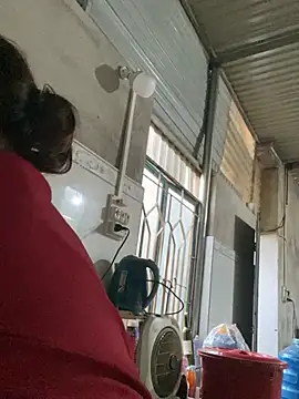 Linaannn online show from 07-19-26, 11:03