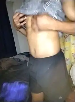 Snapshot of Convertiblechulo chatting on 10-06-25, 01:03 Convertiblechulo online show from 10-06-25, 01:03