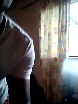 Snapshot of Convertiblechulo chatting on 01-06-26, 03:32 Convertiblechulo online show from 01-06-26, 03:32