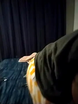 Snapshot of Convertiblechulo chatting on 02-27-26, 06:41 Convertiblechulo online show from 02-27-26, 06:41