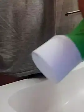 bossofpanty94 online show from 02-05-25, 10:01