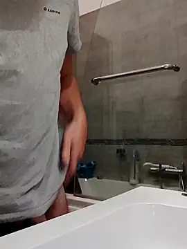 bossofpanty94 online show from 02-23-25, 09:16