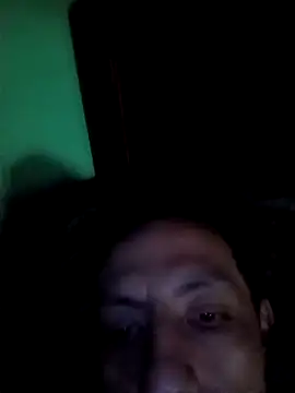 Snapshot of alexmoragomez chatting on 02-19-26, 03:19 alexmoragomez online show from 02-19-26, 03:19