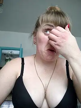 CoddessCrystal online show from 12-16-25, 09:36