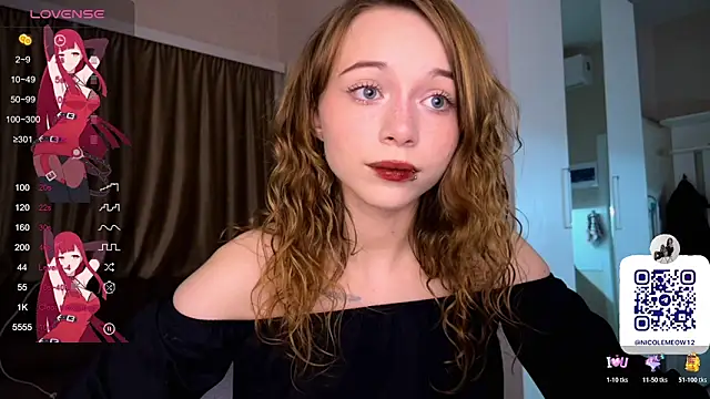 Snapshot of _SofiaBrown chatting on 11-18-25, 06:56 SofiaBrown online show from 11-18-25, 06:56