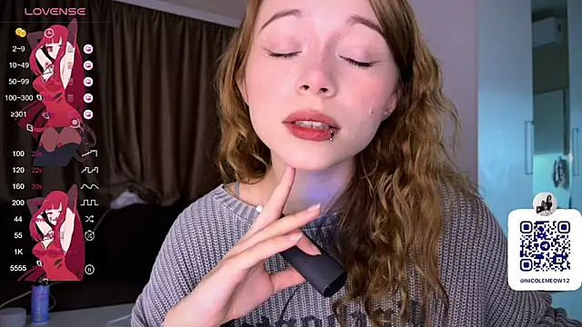 Snapshot of _SofiaBrown chatting on 11-27-25, 01:57 SofiaBrown online show from 11-27-25, 01:57