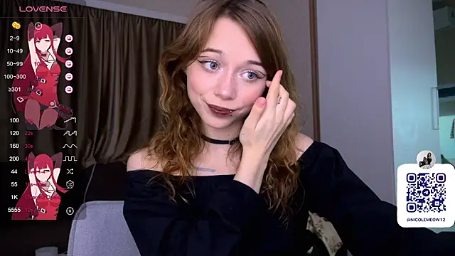 Snapshot of _SofiaBrown chatting on 12-19-25, 11:34 SofiaBrown online show from 12-19-25, 11:34