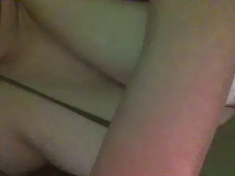 Snapshot of RoxiRedXXX chatting on 03-22-25, 01:54 RoxiRedXXX online show from 03-22-25, 01:54