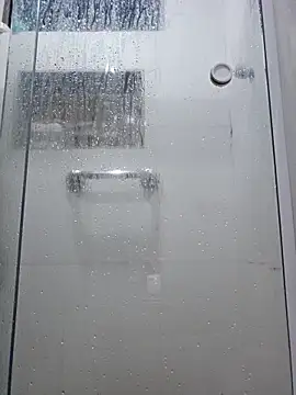 Snapshot of Binhosex2024 chatting on 02-18-25, 04:58 Binhosex2024 online show from 02-18-25, 04:58