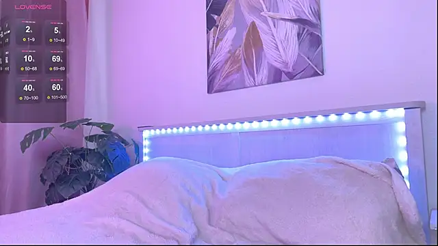 Veronica leal online show from 11-20-25, 10:59