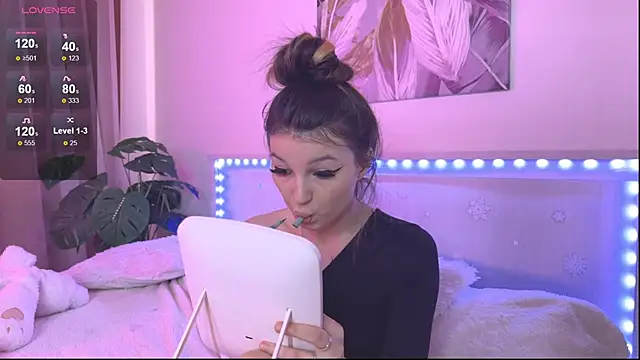 Veronica leal online show from 03-25-26, 09:59