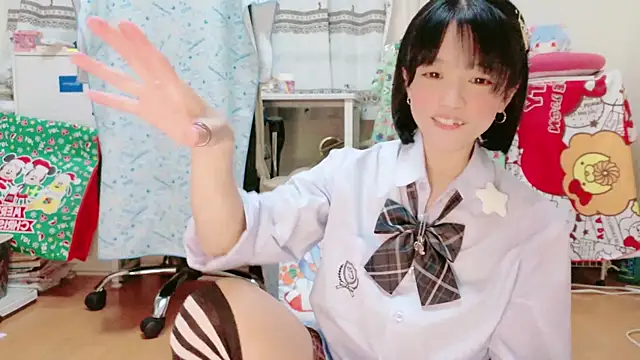 renapiyon8182 online show from 12-29-24, 01:45