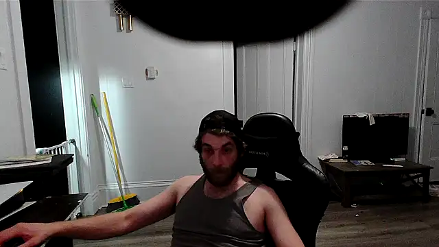 Superoz77 online show from 10-31-25, 03:18