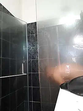 Rober2230 online show from 12-24-24, 03:38