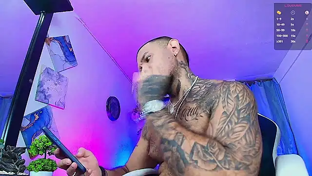 Snapshot of Adil_aminn chatting on 01-11-26, 10:04 Adil aminn online show from 01-11-26, 10:04