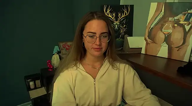 Snapshot of luxie_milady chatting on 01-07-25, 05:09 luxie milady online show from 01-07-25, 05:09