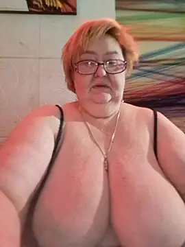 Snapshot of Awn290668 chatting on 01-22-25, 08:18 Awn290668 online show from 01-22-25, 08:18