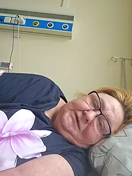 Snapshot of Awn290668 chatting on 02-03-25, 10:03 Awn290668 online show from 02-03-25, 10:03