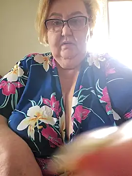 Snapshot of Awn290668 chatting on 02-14-25, 10:49 Awn290668 online show from 02-14-25, 10:49