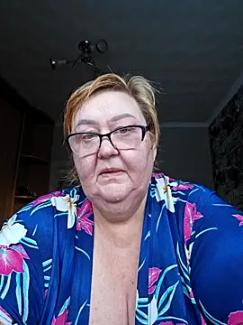 Snapshot of Awn290668 chatting on 02-20-25, 05:44 Awn290668 online show from 02-20-25, 05:44