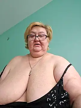 Snapshot of Awn290668 chatting on 03-01-25, 06:24 Awn290668 online show from 03-01-25, 06:24