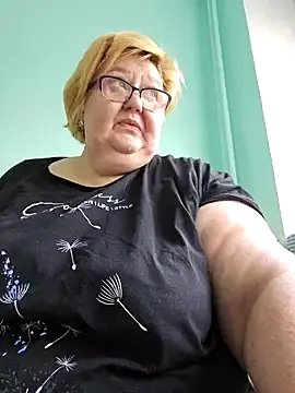 Snapshot of Awn290668 chatting on 03-03-25, 02:59 Awn290668 online show from 03-03-25, 02:59