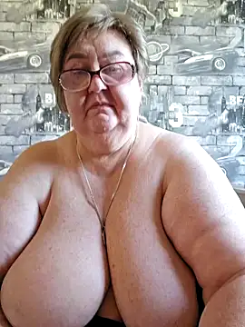 Snapshot of Awn290668 chatting on 03-21-25, 06:27 Awn290668 online show from 03-21-25, 06:27