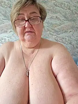 Snapshot of Awn290668 chatting on 03-23-25, 04:27 Awn290668 online show from 03-23-25, 04:27