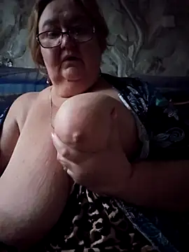 Snapshot of Awn290668 chatting on 12-01-25, 06:40 Awn290668 online show from 12-01-25, 06:40