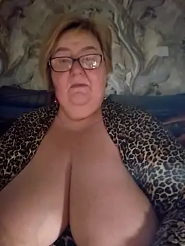 Awn290668 online show from 02-04-26, 05:35