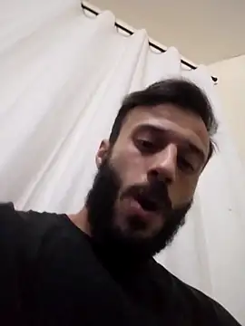 LopeseLua online show from 10-27-25, 01:20