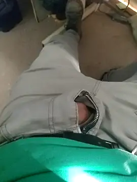 OLAJONES online show from 04-29-26, 03:38