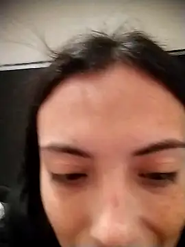 Snapshot of Mayer_09 chatting on 01-01-25, 04:29 Mayer 09 online show from 01-01-25, 04:29