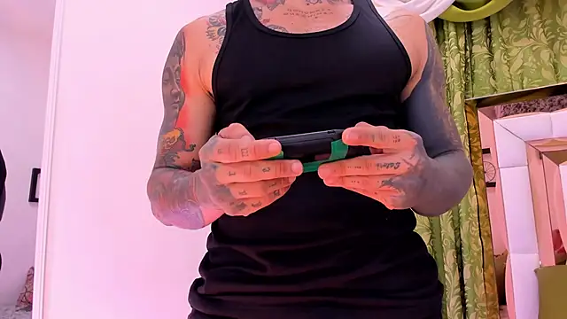 dilan scootk  online show from 12-14-25, 11:26