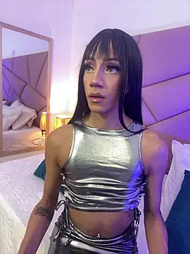 Snapshot of VictoriaRoss1 chatting on 02-17-25, 11:53 VictoriaRoss1 online show from 02-17-25, 11:53