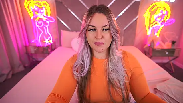 KiraCandyS online show from 10-27-25, 08:57