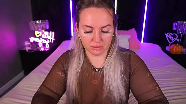 KiraCandyS online show from 11-13-25, 11:36