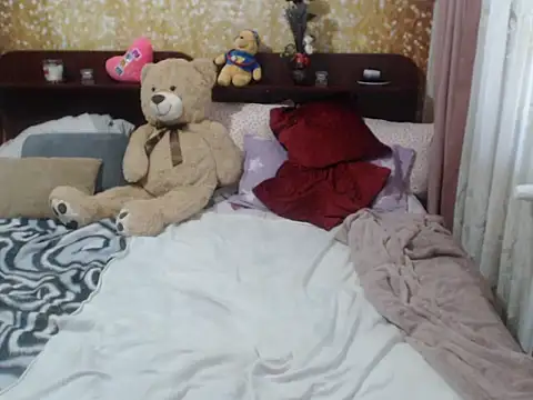 Emmatoo online show from 03-09-25, 02:54