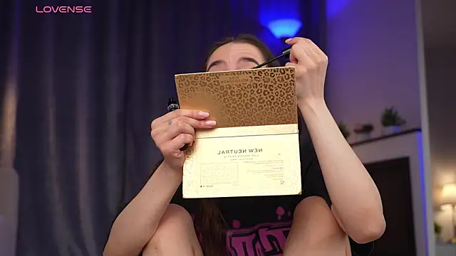 Amely Young online show from 02-07-26, 02:15